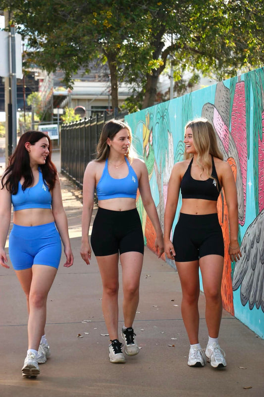 Sculpt Halter Crop